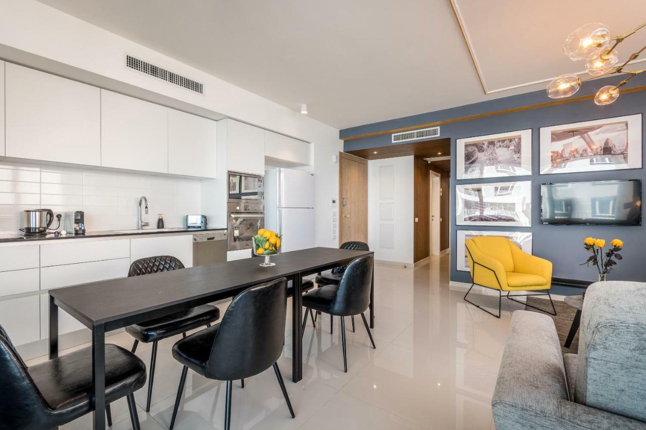 Front Of Beach - Luxurious Residence Тел Авив Екстериор снимка